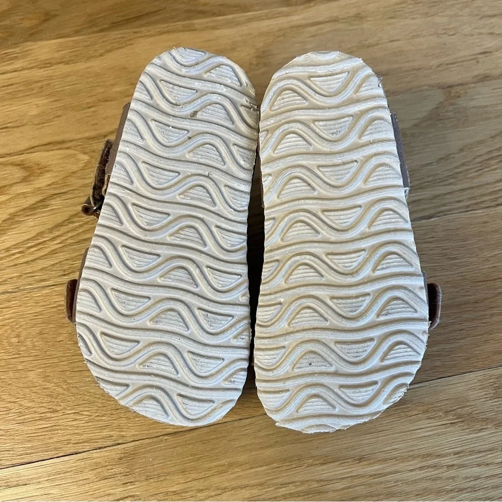 Brown Leather Sandals with Buckles